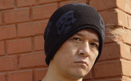 资料图片贾宏声昔日倔强模样