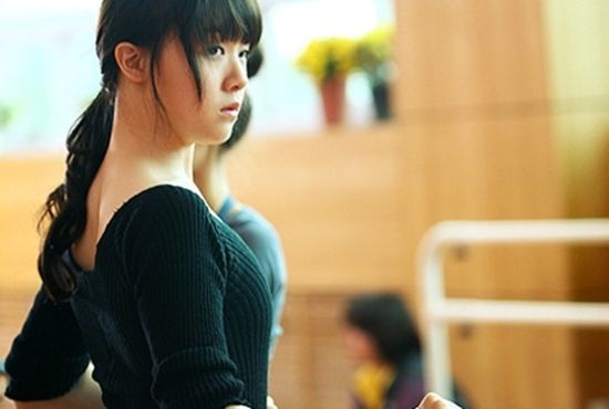 方敏雅首部主演影片《holly》上半年上映