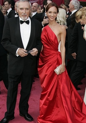 老牌影星丹尼斯-霍伯逝世 享年74岁(组图)