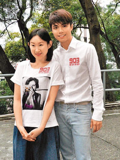 看上去也很相配新浪娱乐讯张敬轩,王菀之,梁祖尧合作演出音乐剧《柯迪