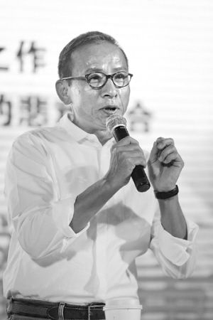 吴念真出席上海书展:汪曾祺是我写作的典范