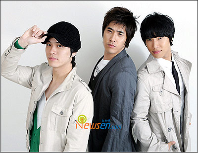 sg wanna be专辑登销量榜冠军 成员蔡东河单飞