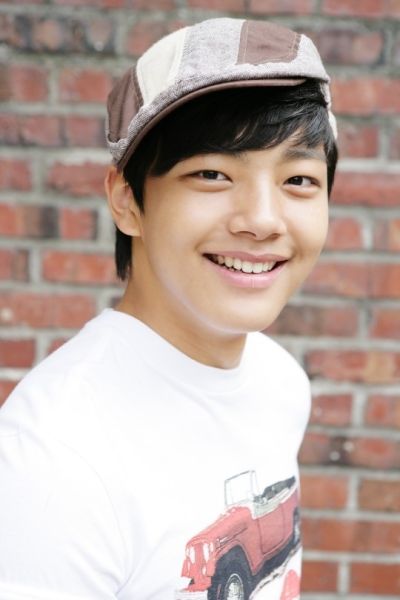 韩童星身价飙升10倍 吕珍九堪比一线明星