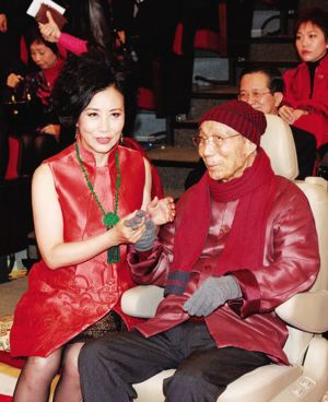 揭秘大过年的明星们都忙什么图