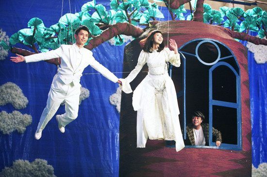 拍戏遭遇威压惊魂 新人于朦胧赵慧仙不惜搏命_影音娱乐_新浪网