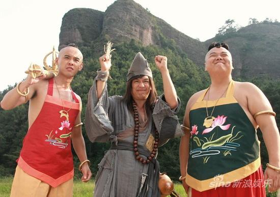 组图林子聪高昊仙童装曝光造型滑稽雷人