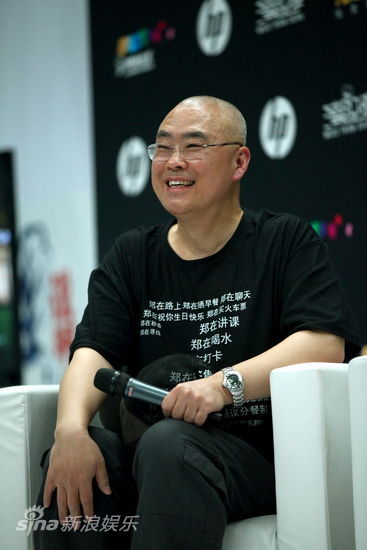 图文李静郑渊洁谈教育郑渊洁微笑