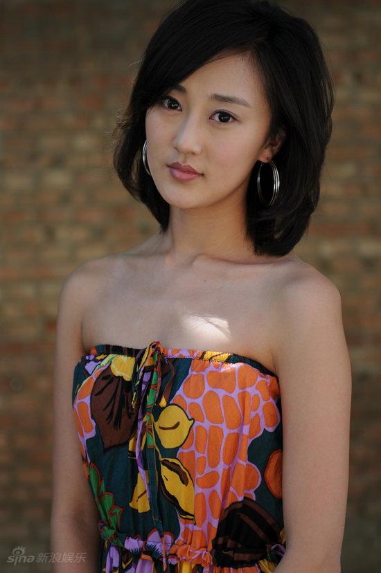 资料图片电视剧鲜花朵朵精彩剧照38