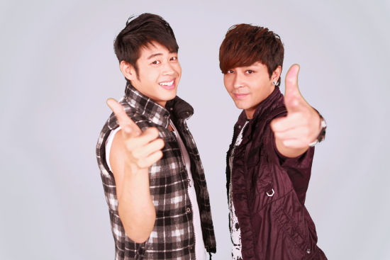 资料直通春晚选手飞荣超级偶像