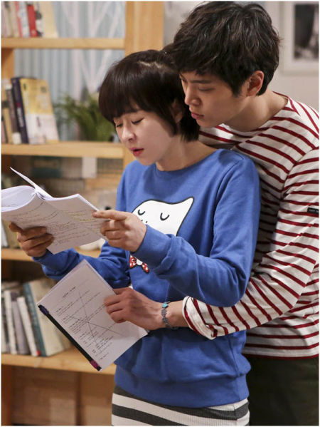 7级公务员崔江熙朱元相拥甜蜜似新婚