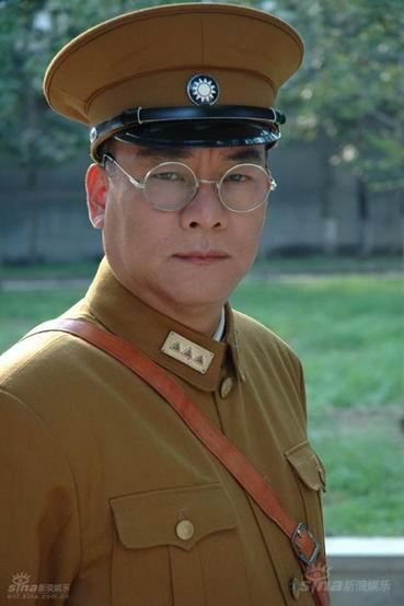 杨虎城由央视影视部,西部电影集团等联合出品的36集电视剧《西安事变