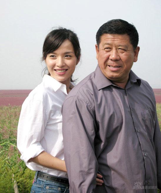 程煜李佳领衔主演农家三部曲之《金色农家》