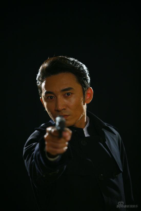 陈昊《刻不容缓》剧照陈昊《刻不容缓》剧照新浪娱乐讯 随着《夜幕下