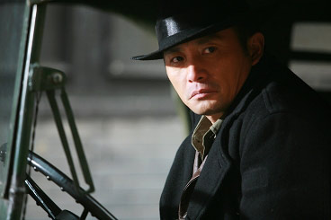 丁志诚《神枪手》剧照丁志诚《神枪手》中造型曝光新浪娱乐讯丁志诚的