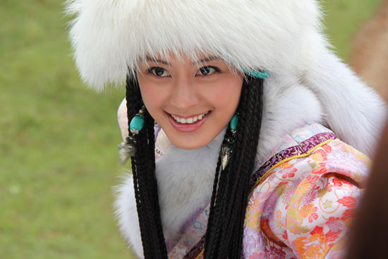 电视前沿 电视剧《香格里拉》专题 > 正文  新浪娱乐讯 一部讲述藏族