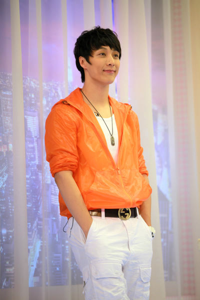 杨金承做客《美味人生》 型男主厨当之无愧