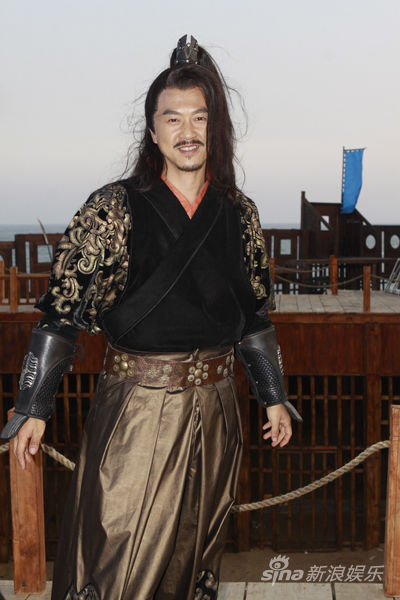 张晋酣战《南少林荡倭英豪》 称当爹后胆子变小_影音娱乐_新浪网