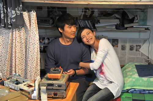 《蚁族的奋斗》上视艺术人文频道播出受关注