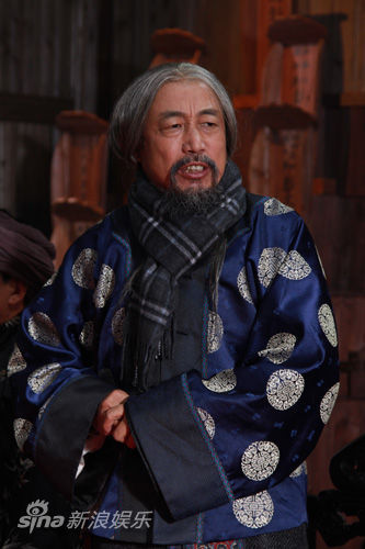 《借问英雄何处》孙海英痞气表演引争议(图)