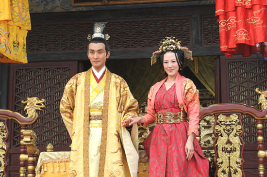 《帝锦》将登江苏 康华造型富贵华丽