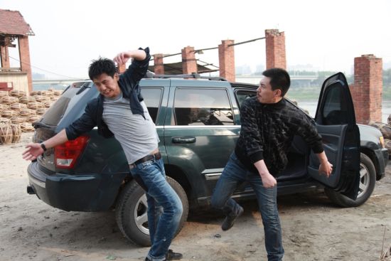 《鹰巢》悬疑迭起 缉毒场面惊心动魄-惊心动魄,电视剧,一个又一个