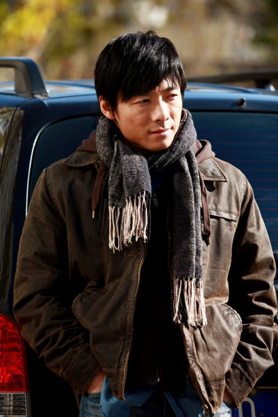 婚战热拍祖锋挑梁尝鲜诠释情感危机