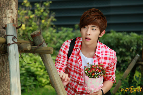 《花非花》美男恋上天真女 邓伦追爱36计