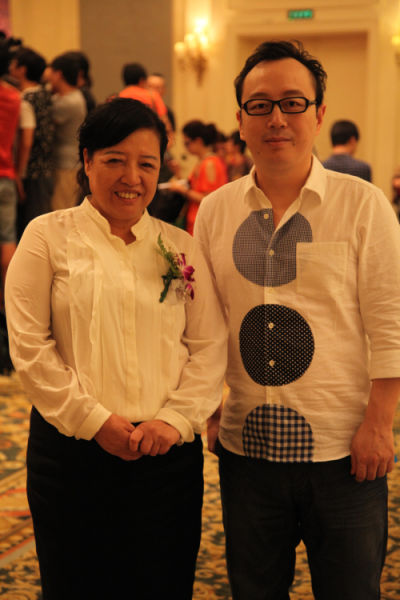 胡杏儿承认有追求者邓司令支招盯人图