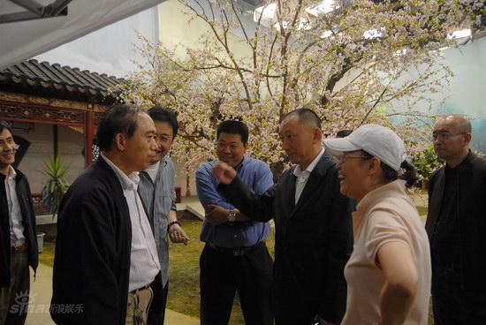 图文红楼梦探班领导视察新的摄影棚
