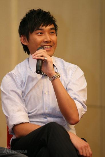 张铎陈松伶婚姻现状 张铎最火的三部剧是什么