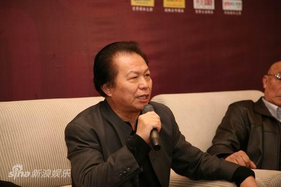 图文大秦帝国发布会导演黄健中