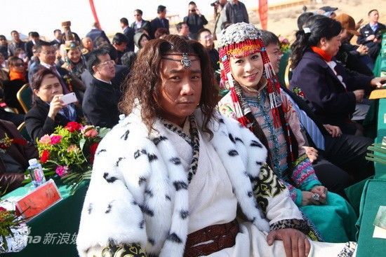 图文:《建元风云》杀青-胡军与佘诗曼