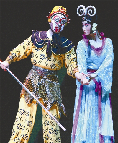 由国家京剧院二团编排的《孙悟空大闹无底洞》在梅兰芳大剧院带观众