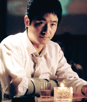 郭晓冬变身卧底