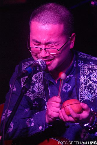 独立音乐人白水和朋友们的清风沐雨西南巡演成都站在小酒馆成功举行