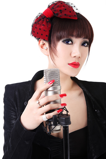 刘菲新单曲首推成功第二张专辑蓄势待发