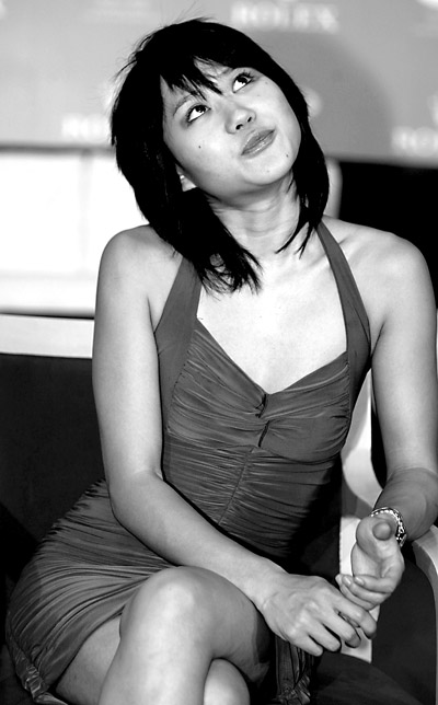 王羽佳被指挥皇帝力捧:我只是运气比别人好