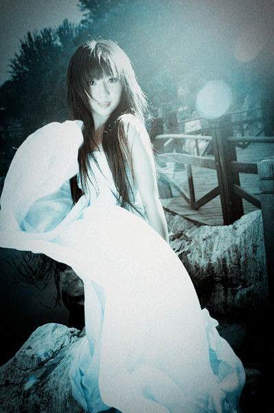 戊道子新歌出口写真选角亲睐名模