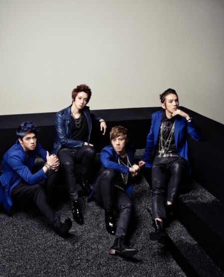 由北京星天传媒牵手韩国cube entertainment联合打造的华人男团m4m