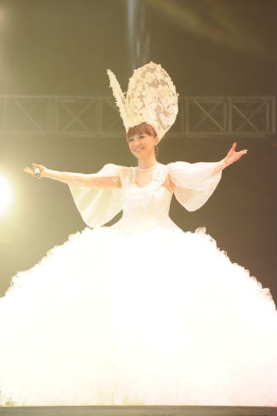 陈慧娴准备宝丽金音乐会 内地有望加场