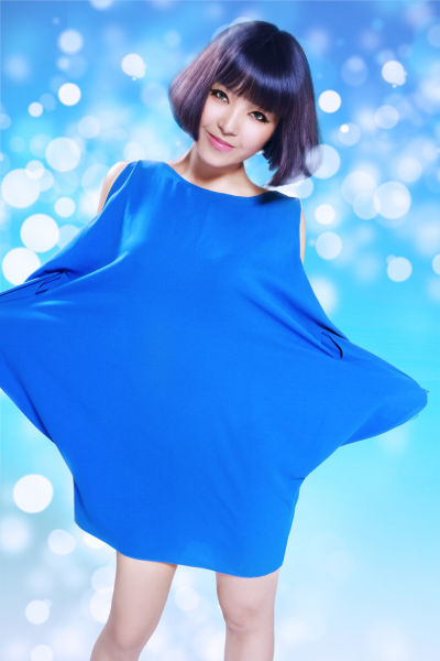 崔子格现身吴克群演唱会献唱情人节