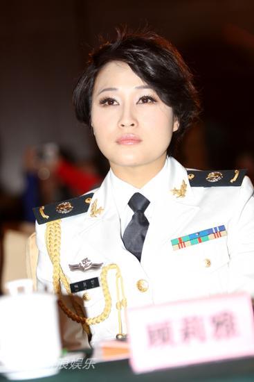 图文金钟奖启动顾莉雅