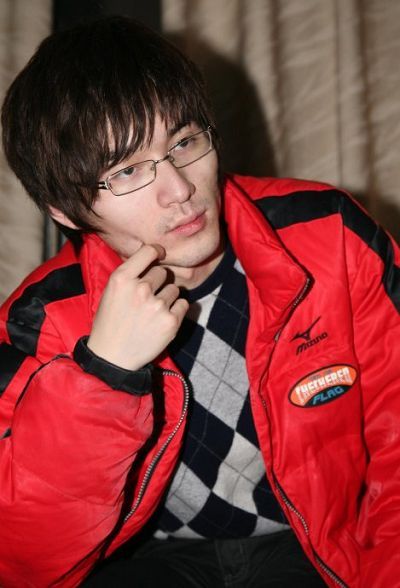 ehome电子竞俱乐部dota分队队长邹倚天