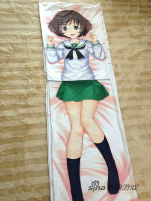 普通抱枕out啦邪恶脱衣抱枕量产化