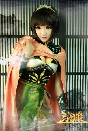 著名coser墨陌和太妃糖将亮相边锋展台,置身三国杀cosplay年中半决赛