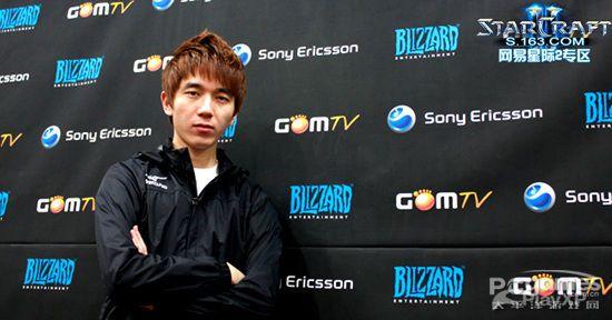 lyn星际2和魔兽3之间双线作战