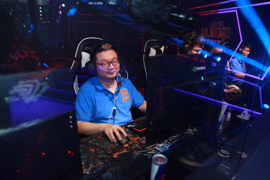 bheart选手们登场哈哈哈哈misaka:干死你们!