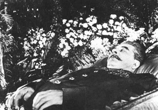 苏联斯大林之死图片