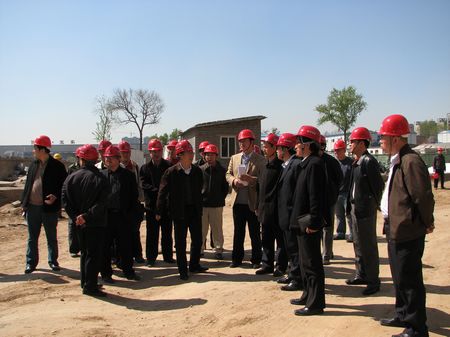 > 正文   2010年4月23日上午,由李文昌局长带队的石家庄市建设局一行