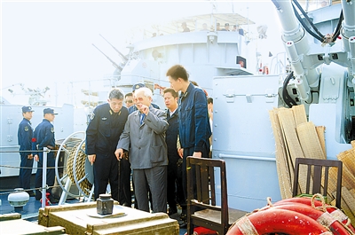 刘振华和解放海南岛李治亭